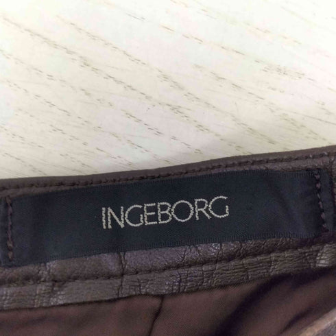 インゲボルグ INGEBORG レザーミディスカート レディース