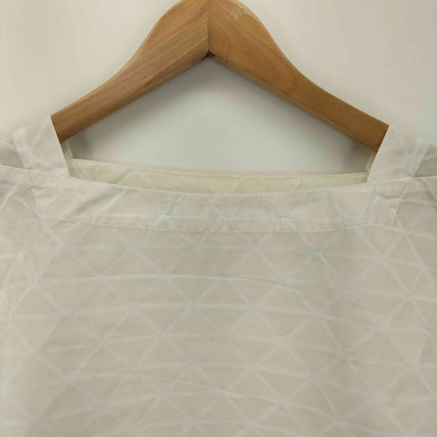 イッセイミヤケ ISSEY MIYAKE 幾何学 スクエアカットソー レディース 2