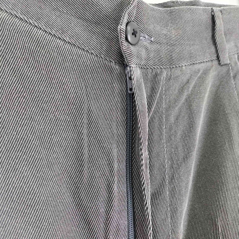 バーニーズニューヨーク BARNEYS NEWYORK VIRGOLA イタリア製 2タック ストラップ ワイドスラックス メンズ EUR:51-52