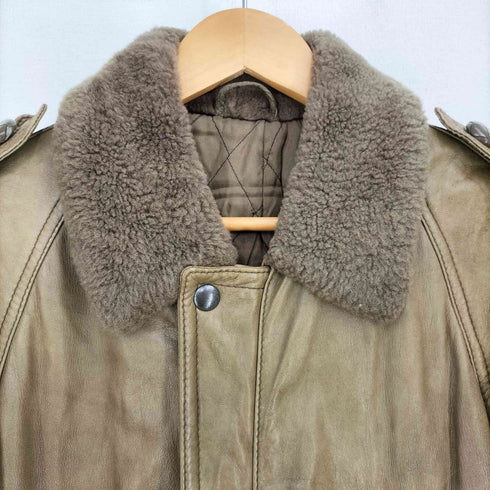 CREAZIONI IN PELLE クレアツィオーニインペレ ボアカラー エポレット付き レザージャケット メンズ EUR:48