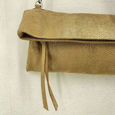 ジャンニキャリーニ GIANNI CHIARINI サフィアーノ調 メタリックゴールド 本革 レザークラッチバッグ レディース