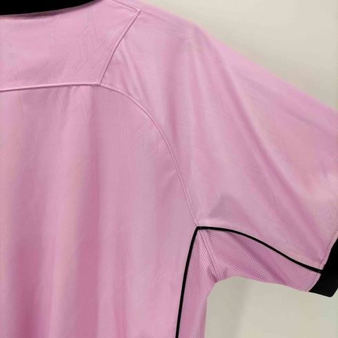 アンノウン UNKNOWN Pink Monogram Football Shirt メンズ M