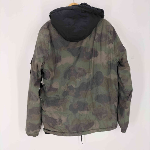 ヴォルコム VOLCOM 裏ボア 迷彩 中綿ジャケット レディース M