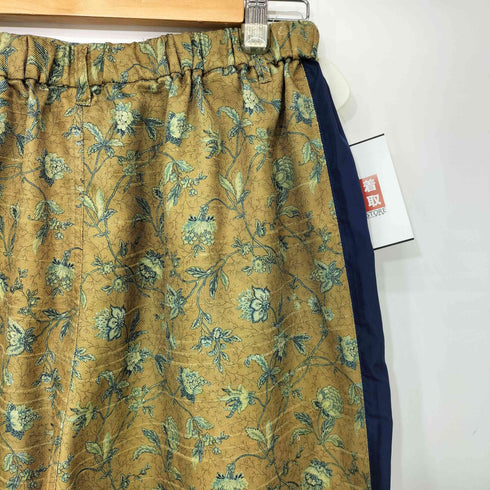 MEDE19F ミュルーズモダン ミュルーズ染織美術館 アーカイブコレクション サイドラインプリントパンツ レディース JPN:L