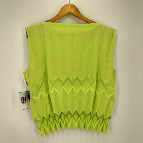 ミーイッセイミヤケ me ISSEY MIYAKE 26AW TREE PLEATS プリーツ タンクトップ レディース ONE SIZE