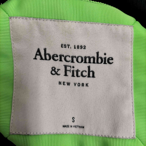 アバクロンビーアンドフィッチ Abercrombie & Fitch ロゴワッペン 裏地フリース シェル フーデッド ジャケット レディース