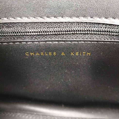 チャールズアンドキース CHARLES&KEITH ハクスリーメタリック プッシュロックトップハンドル レディース