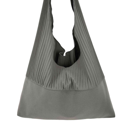 トゥードゥーコトハヨコザワ todo kotoha yokozawa 別注PLEATS BAG プリーツバッグ レディース