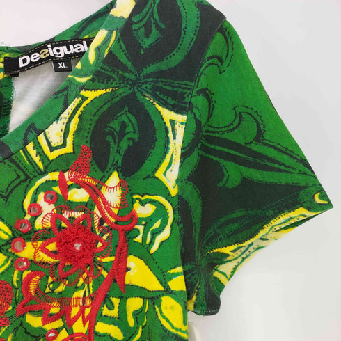 デシグアル Desigual 花柄刺繍 ビーズ装飾 UネックTシャツ レディース import:XL