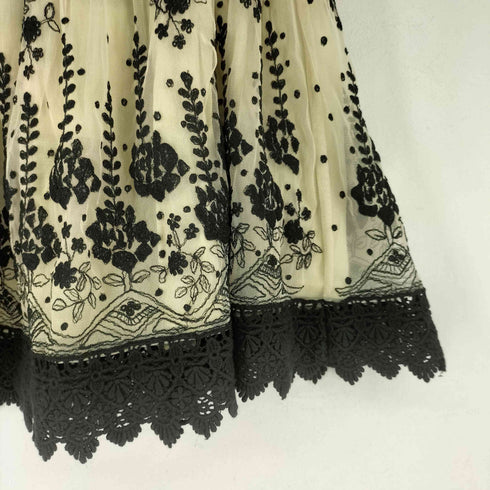 queene and belle orla skirt レディース S