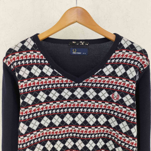 フレッドペリー FRED PERRY アクリル ウール 千鳥格子 アーガイル柄 Vネック ニット レディース JPN:M