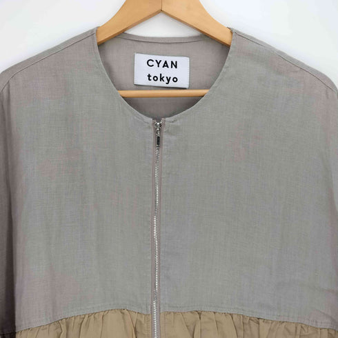 CYAN TOKYO フレンチリネンフリル ノーカラーブルゾン レディース FREE