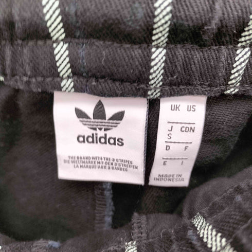 アディダスオリジナルス adidas Originals トレフォイル ストライプ トラックパンツ レディース JPN:S
