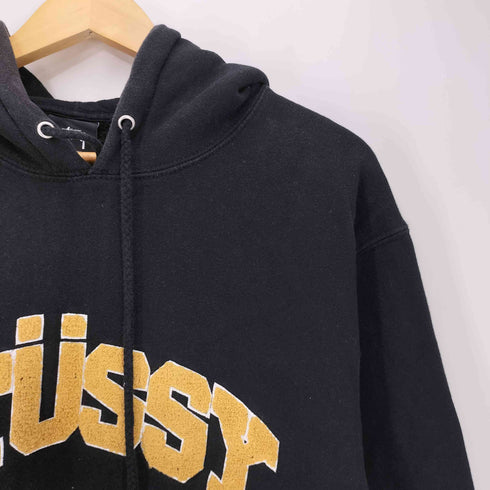 ステューシー Stussy CHENILLE ARCH ロゴ プルオーバーパーカー メンズ import:L