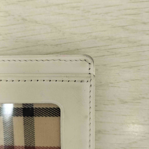 バーバリー BURBERRY 裏地ノバチェック パスケース レディース