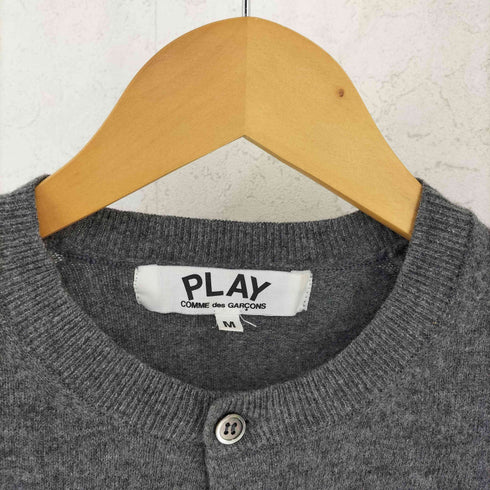 プレイコムデギャルソン PLAY COMME des GARCONS 胸元ワッペン ウールニットカーディガン レディース JPN:M