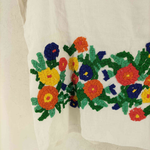 ビアズリー BEARDSLEY リネン フラワー刺繍 フレンチスリーブ ブラウス レディース FREE