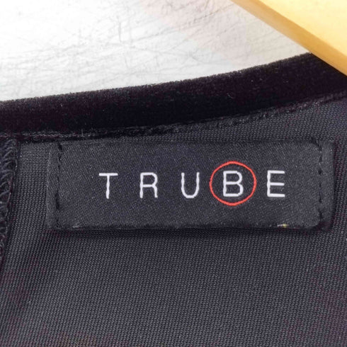 trube ベロアワンピース レディース