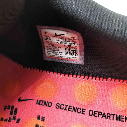 ナイキ NIKE 26SS Mind 002 Crimson Black Hyper スニーカー メンズ JPN:28