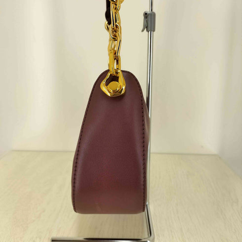 チャールズアンドキース CHARLES&KEITH Moira モイラ スカルプチュアショルダーバッグ レディース