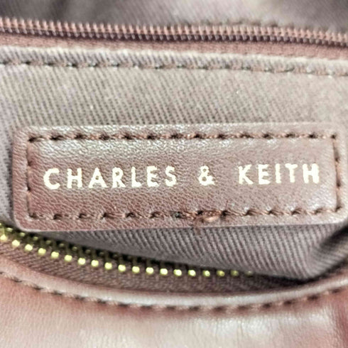 チャールズアンドキース CHARLES&KEITH Moira モイラ スカルプチュアショルダーバッグ レディース