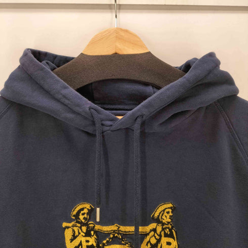 ポップトレーディングカンパニー POP TRADING COMPANY Carry O Embroidered Hoodie キャリー オー エンブロイダリー フーディー パーカー メンズ import:XL