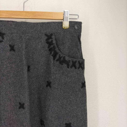 アイエスイッセイミヤケ I.S. ISSEY MIYAKE 80-90S ウール混 クロスステッチデザイン Iラインスカート レディース 9