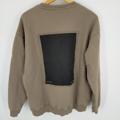 ザラ ZARA SWEATSHIRT WITH EMBROIDERED PATCH メンズ US L
