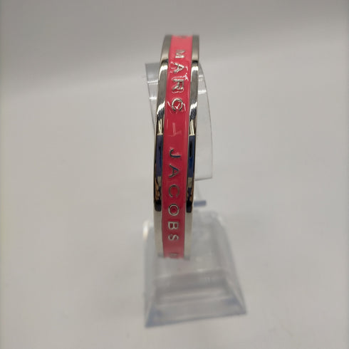 マークバイマークジェイコブス Marc by Marc Jacobs ロゴバングル ブレスレット レディース