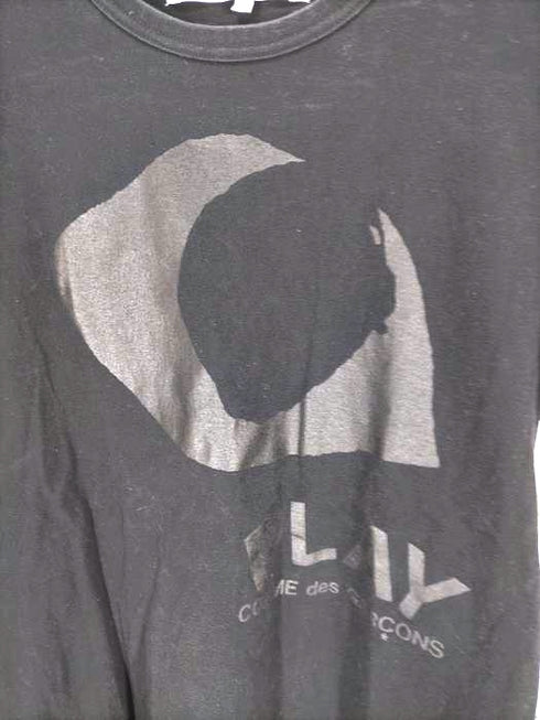 プレイコムデギャルソン PLAY COMME des GARCONS 同色ロゴプリントTシャツ メンズ JPN:L