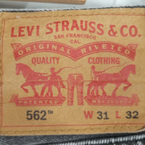 リーバイス Levis 562™ LOOSE TAPER JEANS メンズ W31
