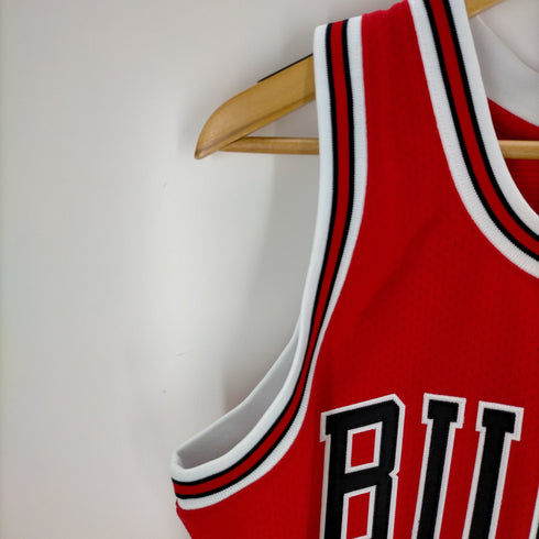 ミッチェルアンドネス mitchell&ness ROAD JERSEY BULLS 97-98 JORDAN AJY メンズ JPN:M