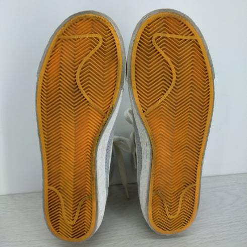 ナイキ NIKE BLAZER MID SUEDE VNTG レディース JPN:24