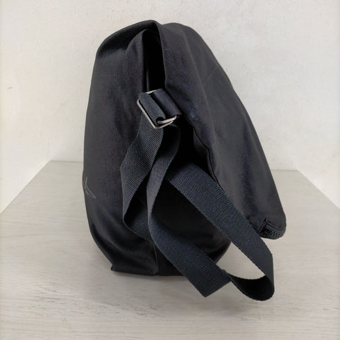 ヨウジヤマモト Yohji Yamamoto ロゴショルダーバッグ メンズ