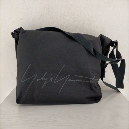 ヨウジヤマモト Yohji Yamamoto ロゴショルダーバッグ メンズ