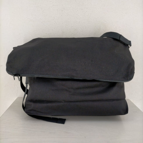 ヨウジヤマモト Yohji Yamamoto ロゴショルダーバッグ メンズ