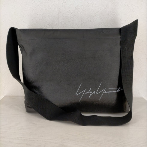 ヨウジヤマモト Yohji Yamamoto カウレザーショルダーバッグ メンズ