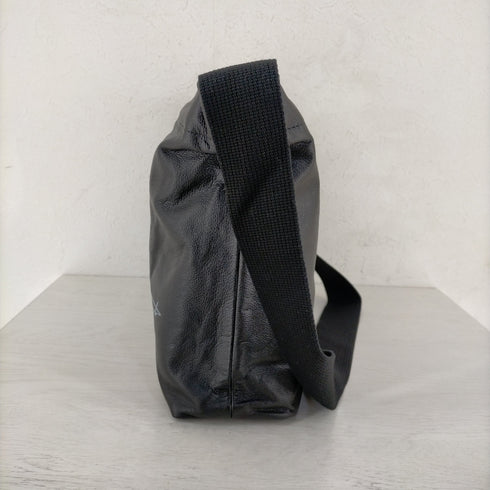 ヨウジヤマモト Yohji Yamamoto カウレザーショルダーバッグ メンズ
