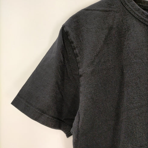 メゾンキツネ MAISON KITSUNE メゾンキツネ ワンポイント ポケットTシャツ メンズ import:L