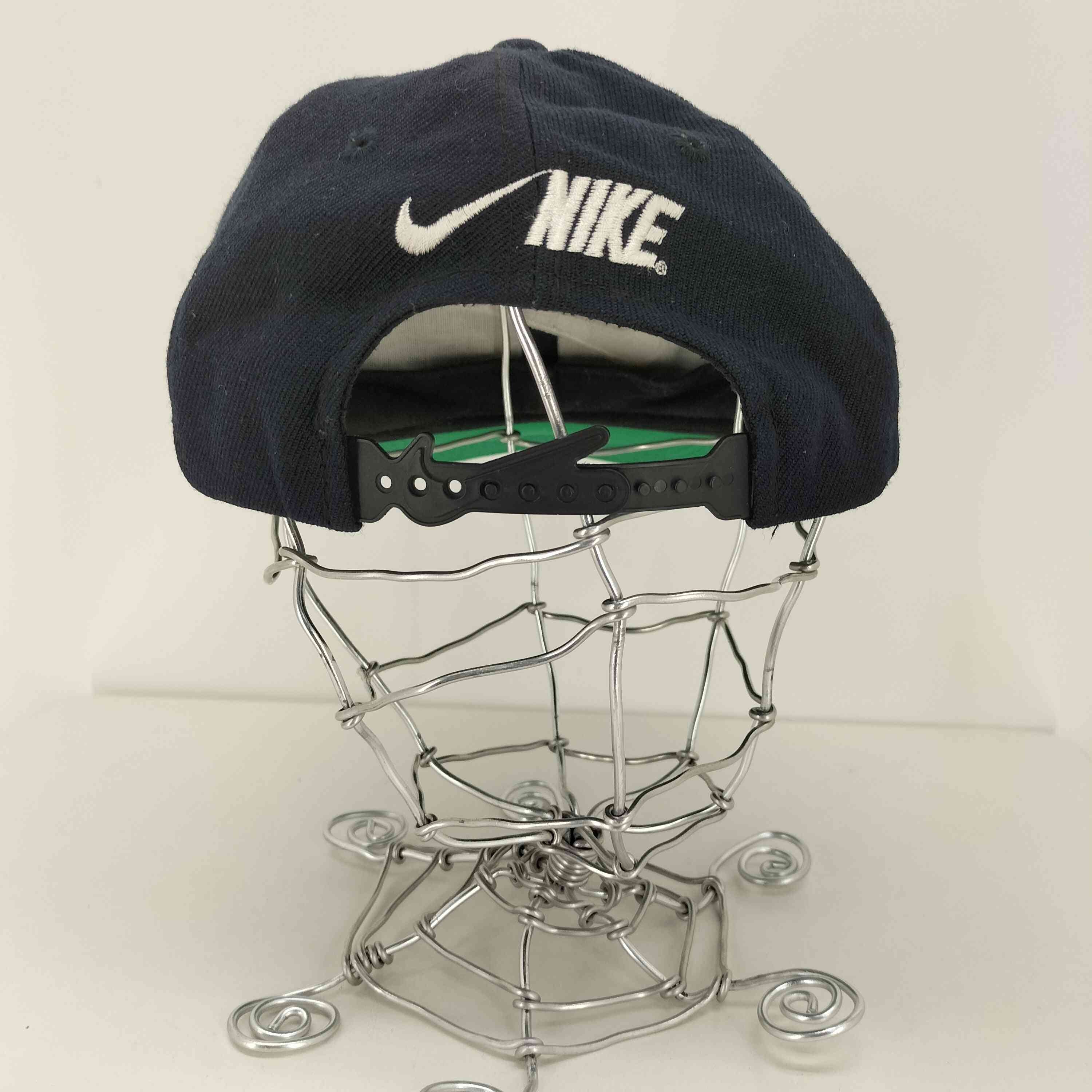 ナイキ NIKE 90s スウッシュ 刺繍 6パネル キャップ 銀タグ