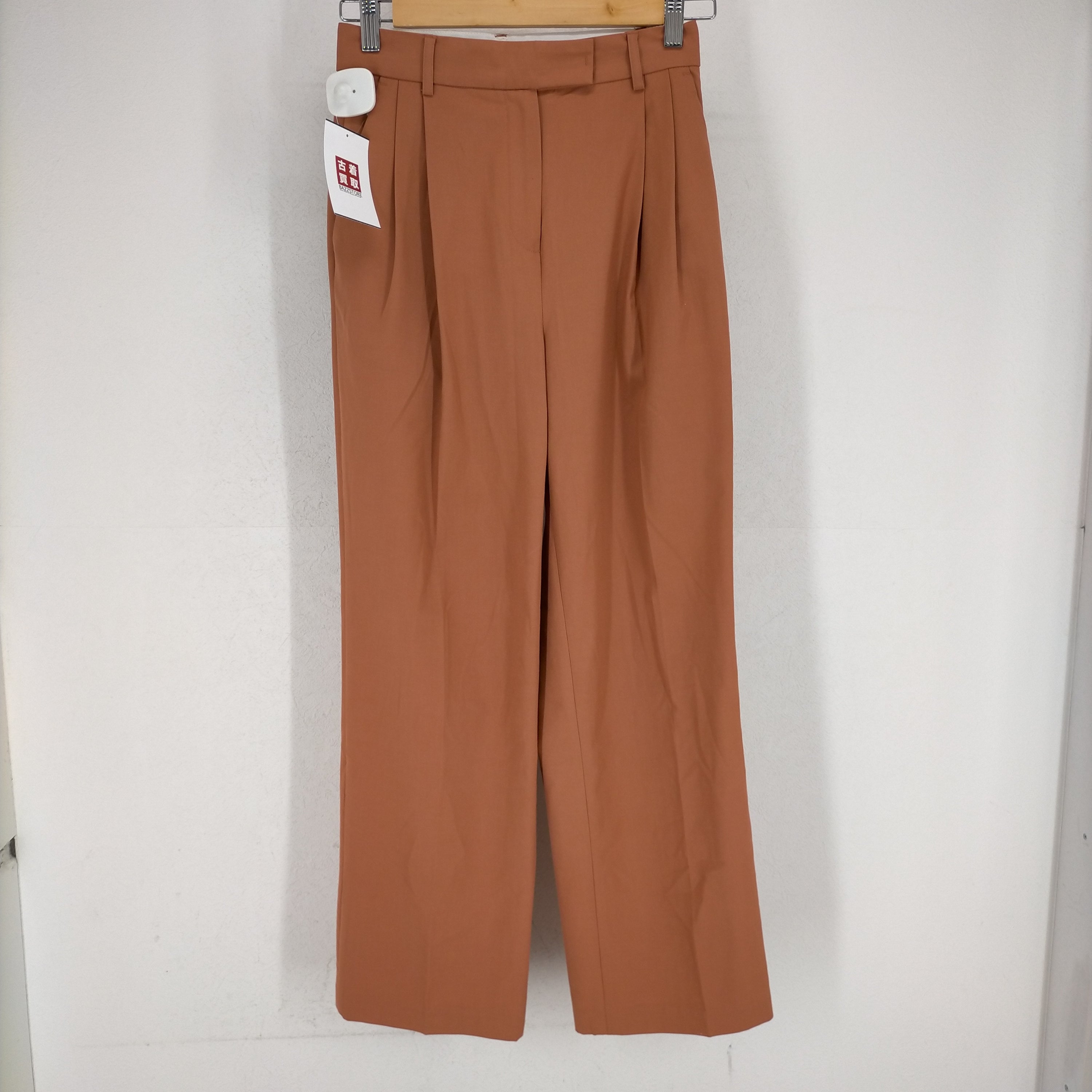 トゥデイフル TODAYFUL Tuck Tapered Trousers タックテーパード