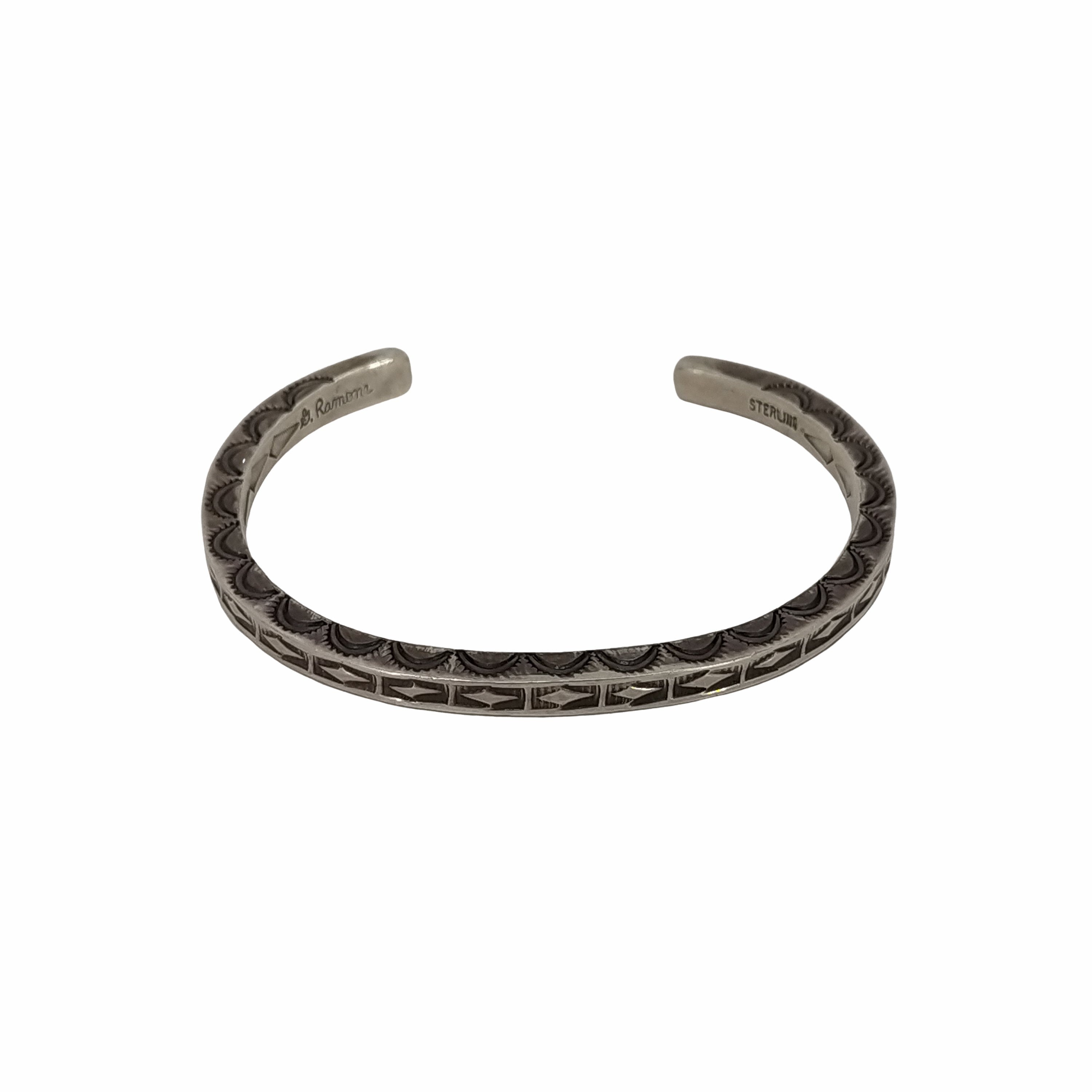 セール 一番安い NAVAJO GENEVA JEWELRY バングル（INDIAN スタンプワーク RAMONE アクセサリー