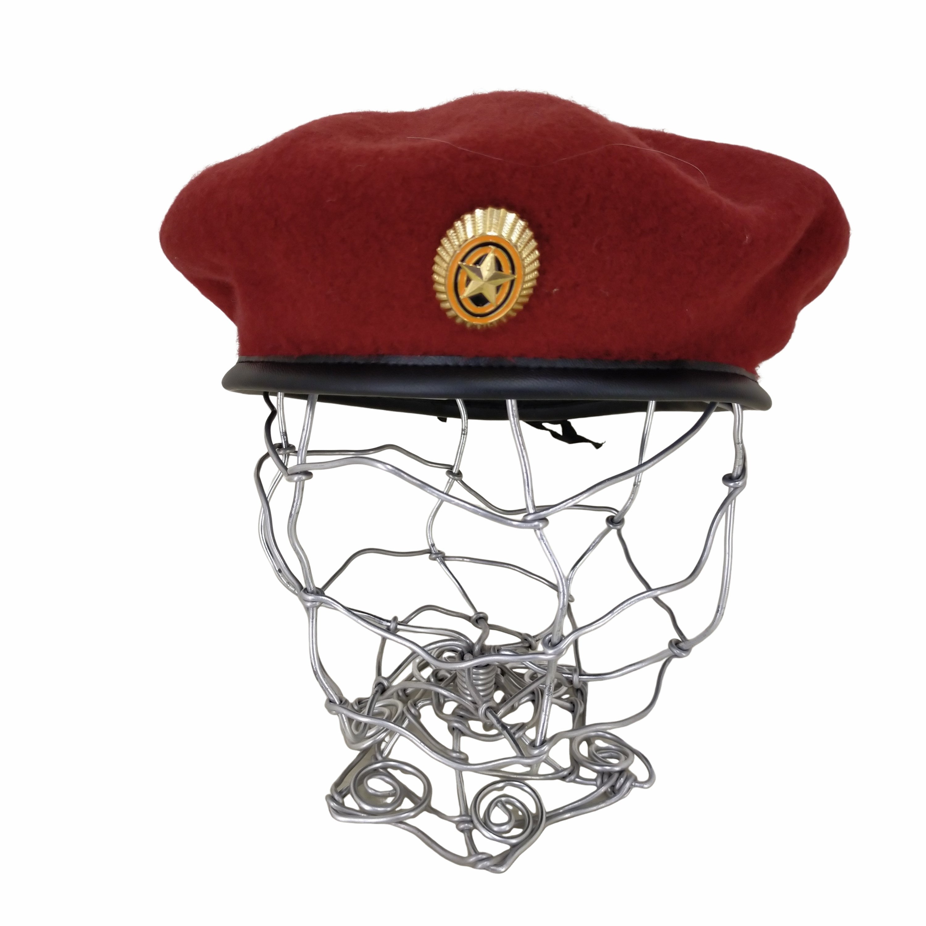 ロシア軍 国家親衛隊 ベレー帽 帽章付き サイズ58