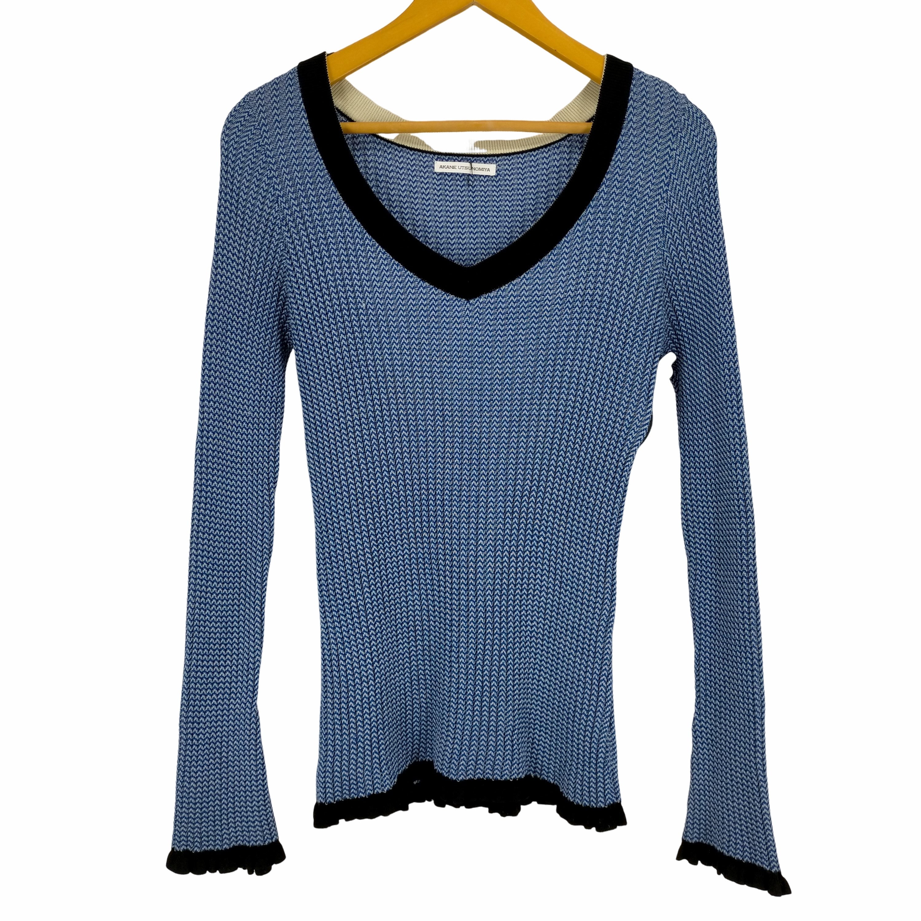 アカネウツノミヤ AKANE UTSUNOMIYA ヘリンボーン フリルデザイン V  