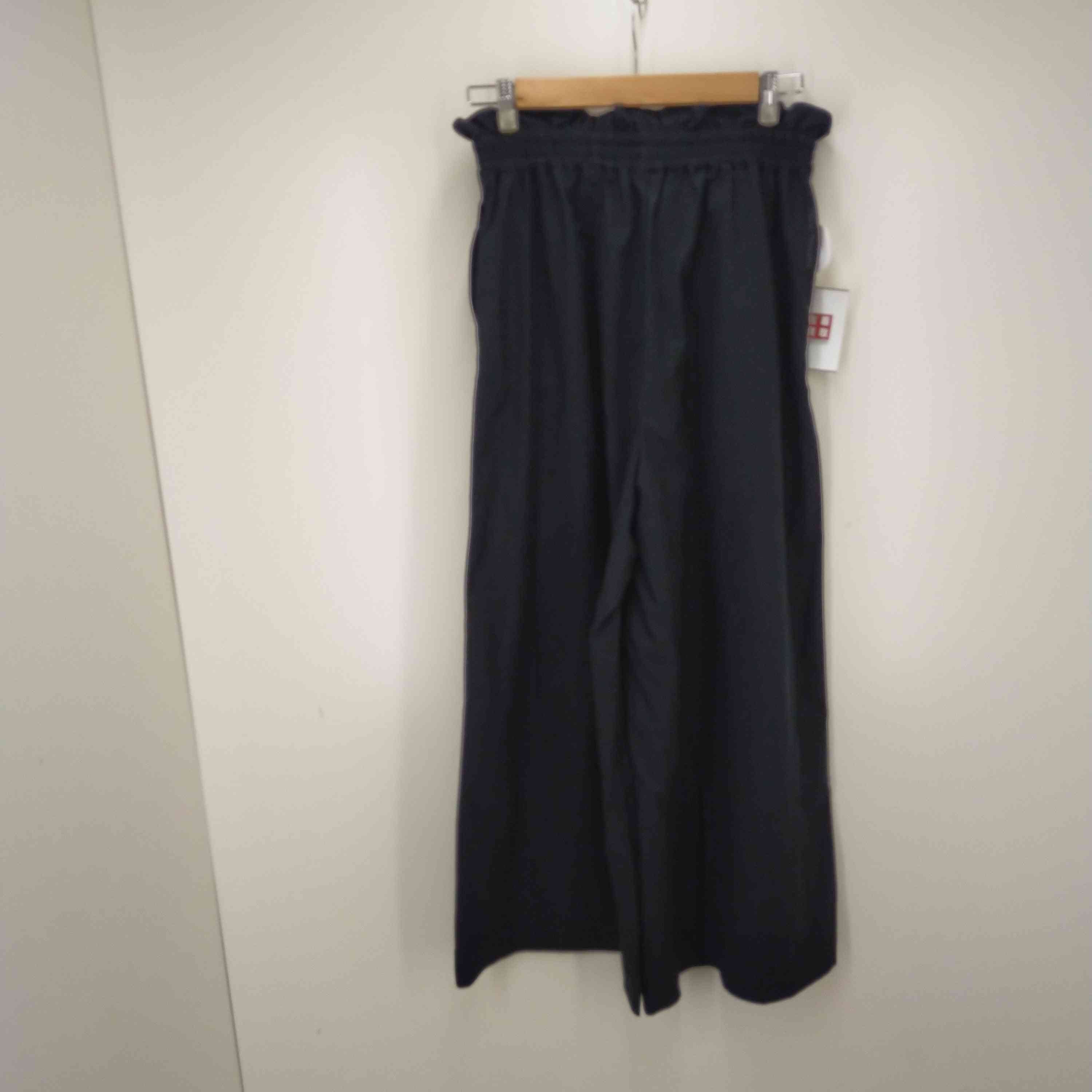 ヘリーハンセン HELLY HANSEN テレグライトワイドパンツW Teleg Light Wide Pants レディース WM –  ブランド古着買取販売バズストア