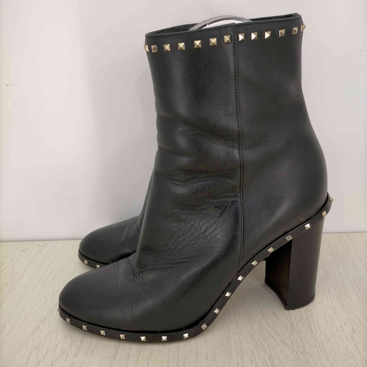 ヴァレンティノ Valentino スタッズ ヒールブーツ レディース 37 ヴァレンティノ Valentino スタッズ ヒールブーツ レディース 37