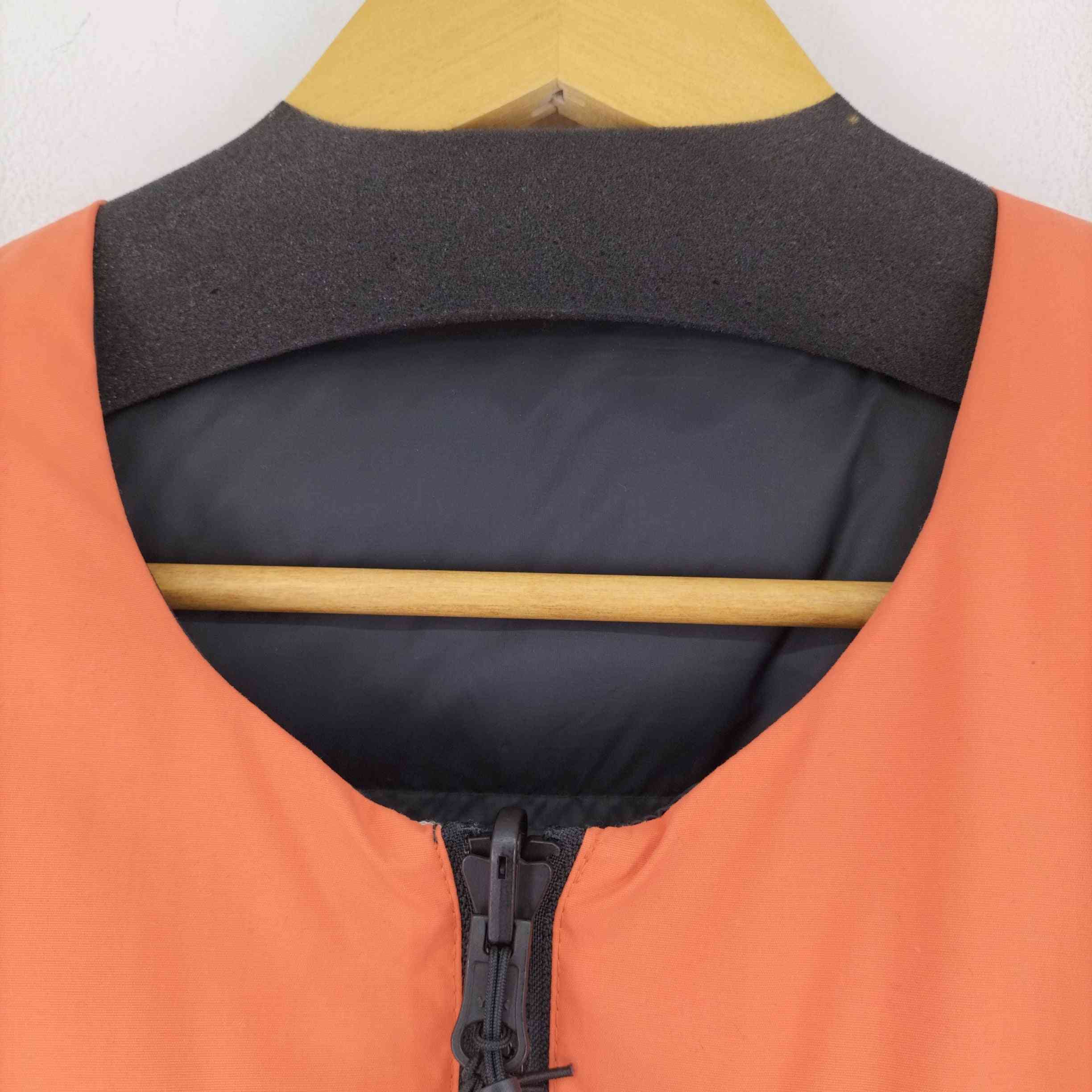 パレス PALACE 23AW P-TECH REVERSIBLE PUFFA VEST (ORANGE) メンズ 