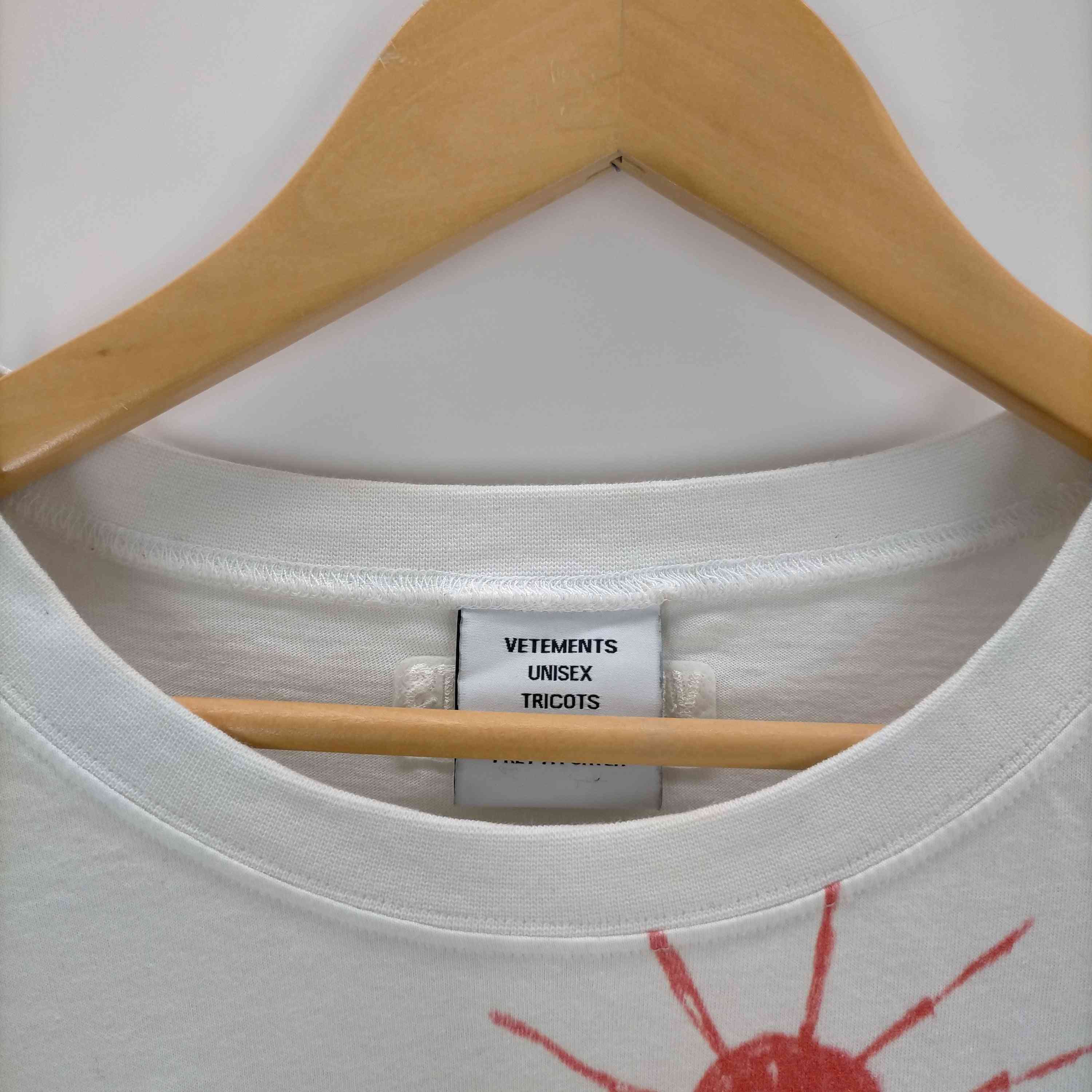 ヴェトモン VETEMENTS 18aw エレファントインザルームTシャツ メンズ 