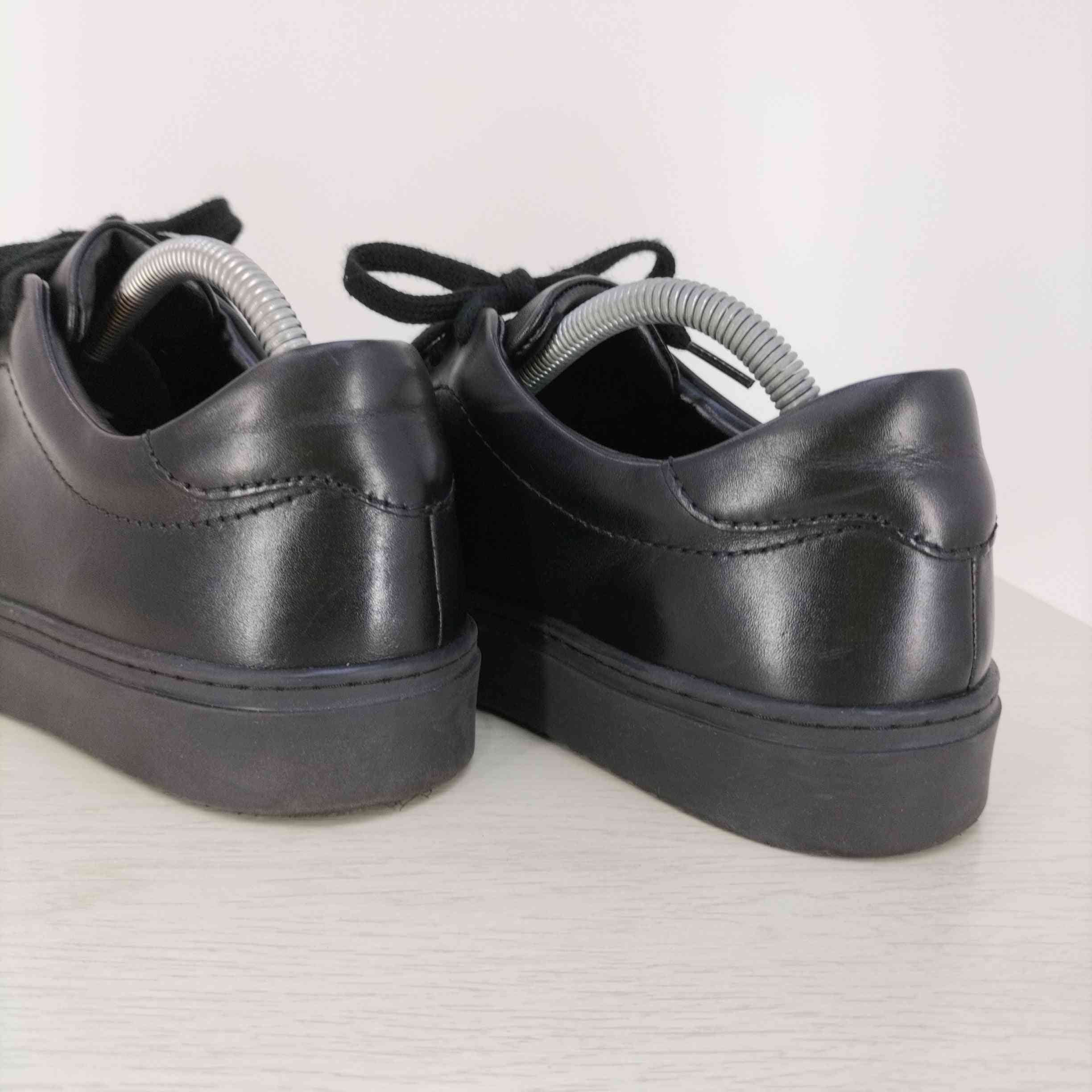 ジーユー GU リアルレザースニーカー メンズ JPN：26 – ブランド古着