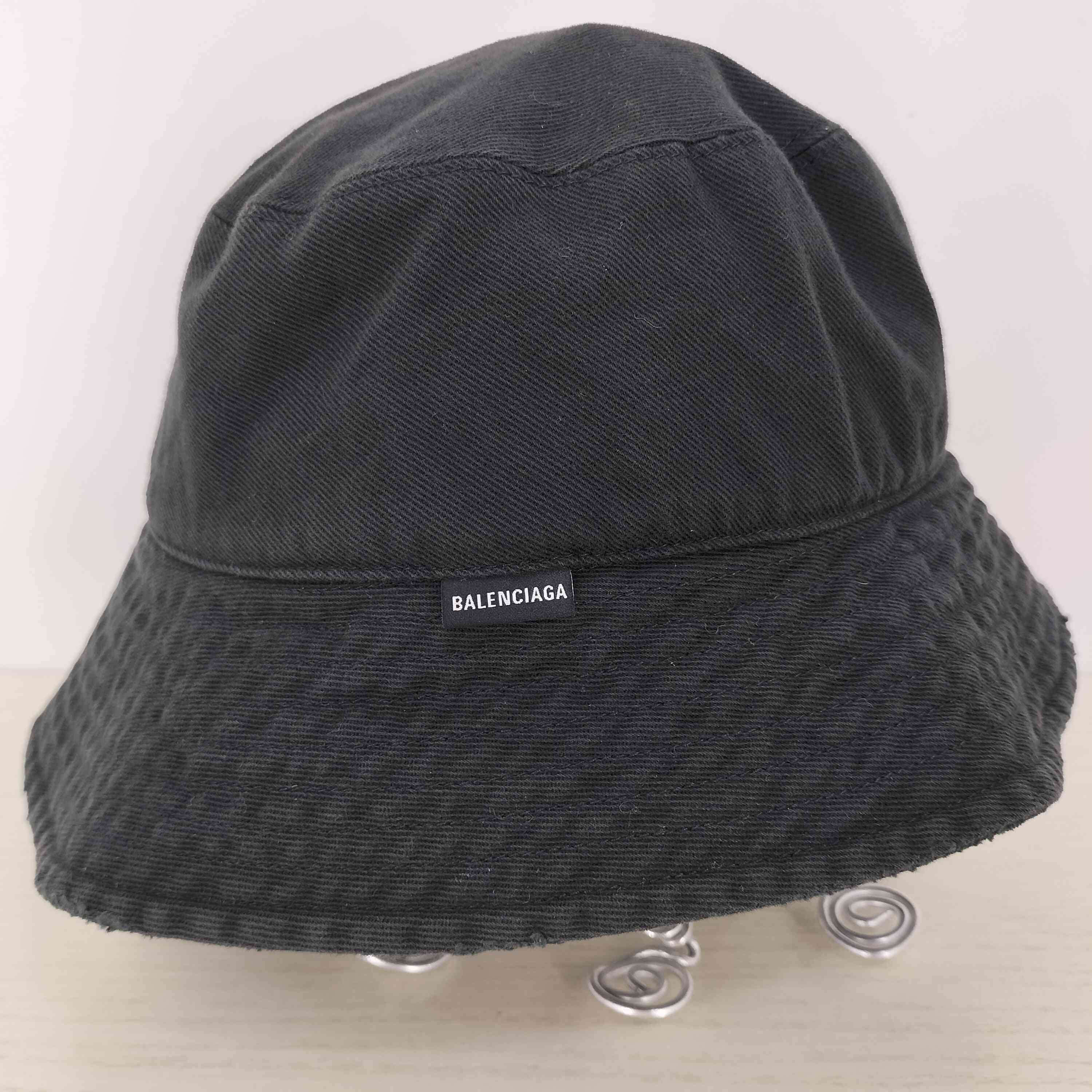 【美品】BALENCIAGA (バレンシアガ) ロゴタグ バケットハット バレンシアガ BALENCIAGA ロゴタグ バケットハット メンズ